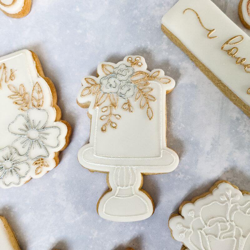 Wedding Cake with Flowers Cookie Cutter and Embosser